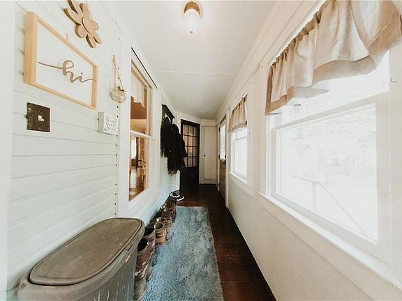 4th image of 615 Deersville Ave