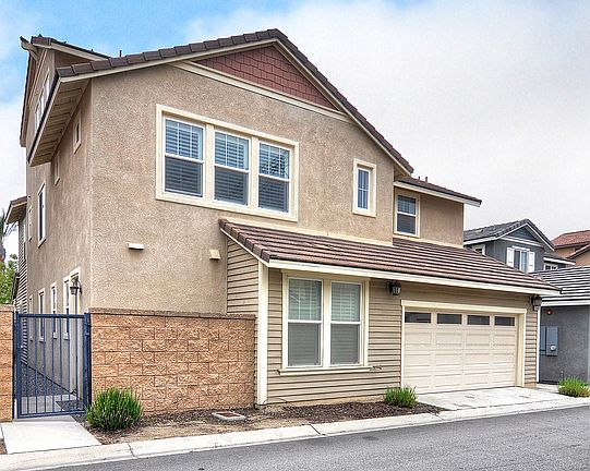 5th image of 15884 Parkhouse Dr