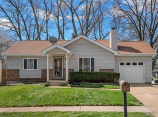 2116 Monks Hollow Dr, Florissant, MO