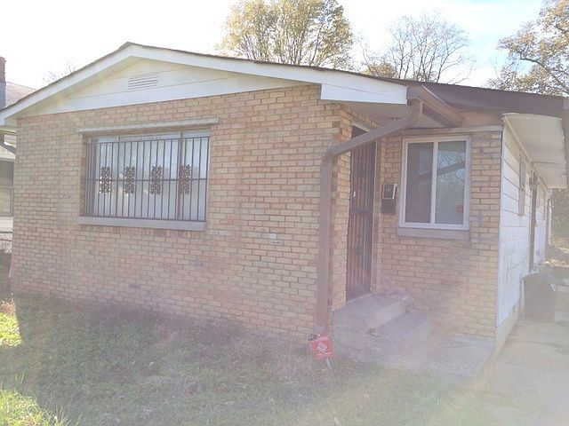 1st image of 2356 Indianapolis Ave