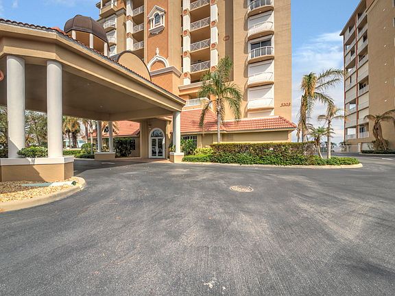 4th image of 3203 S Washington Ave Unit 703