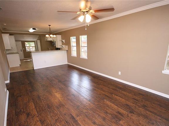 5th image of 3509 Dartmouth Ave