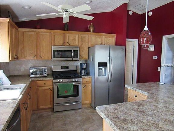 4th image of 1291 Sunflower St