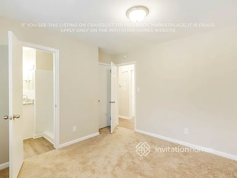 2365 Shamrock Dr — Photo 16