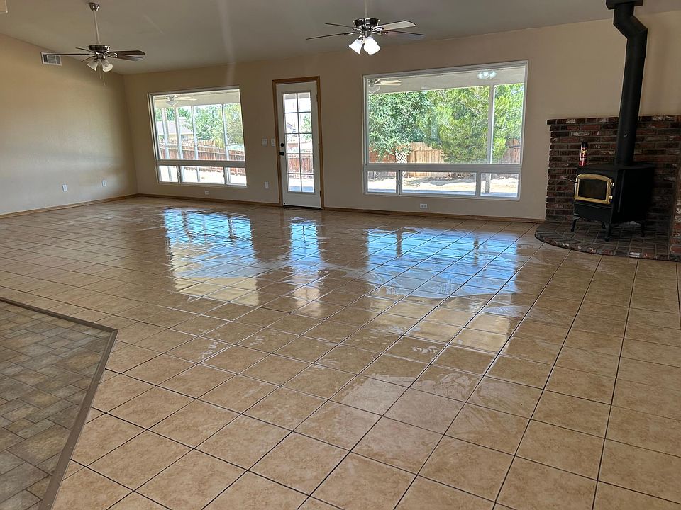 1st image of 14188 Montecito Pl