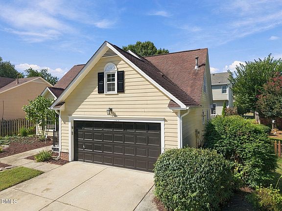 3rd image of 12309 Harcourt Dr