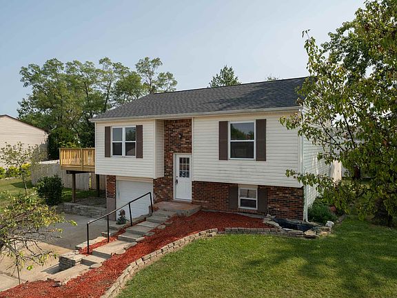 2nd image of 7744 Arrowwood Ct
