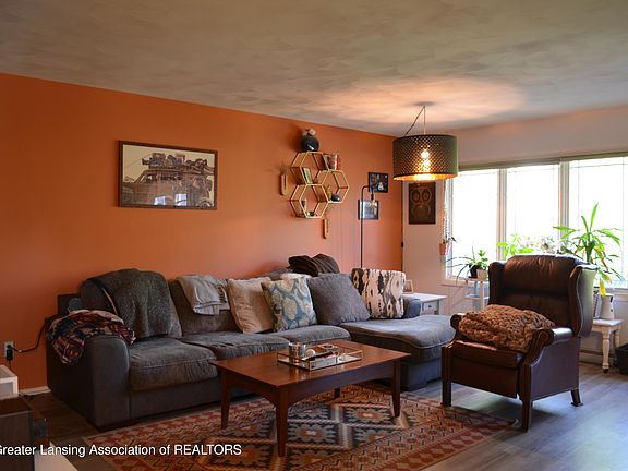 5th image of 5380 Blue Haven Dr