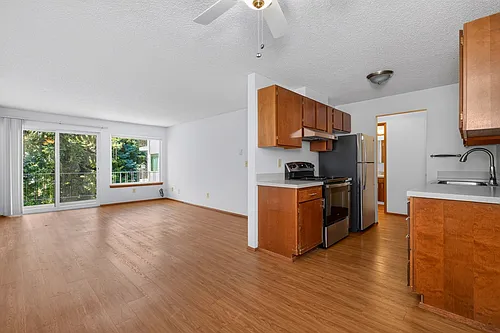Floor plan 305