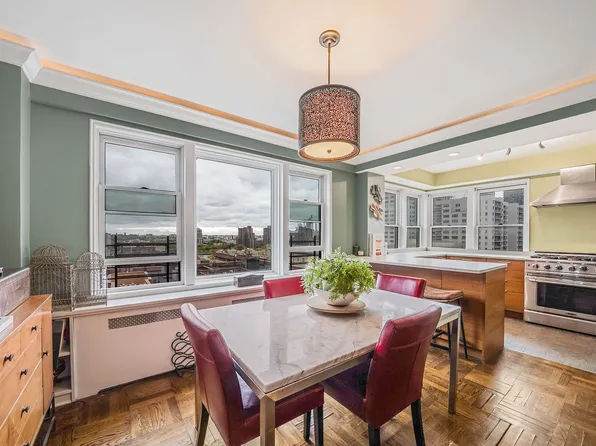 460 East 79th Street image 5 of 32