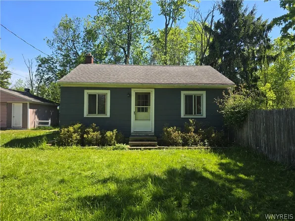 2132 Transit Rd, Buffalo, NY 14224