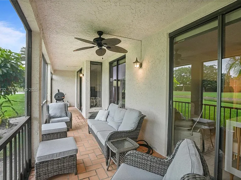 7758 La Mirada Dr #7758 — Photo 26