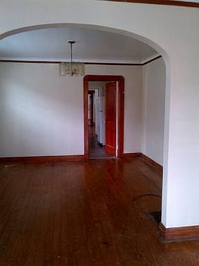 5th image of 3622 Touro St