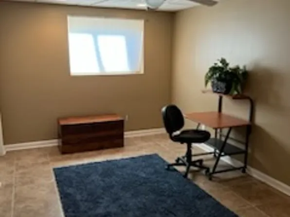 120 W. Walnut, 120 W Walnut St #1, Herrin, IL 62948