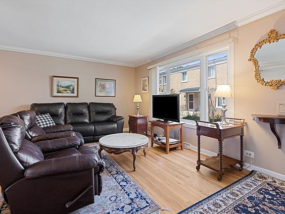 4th image of 4618 N Paulina St