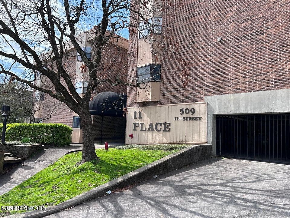 1st image of 509 11th St APT 2004