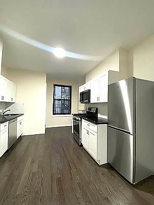 1st image of 214 E 89th St APT 3W