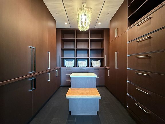 4th image of 188 Brookline Ave #Penthouse 29a