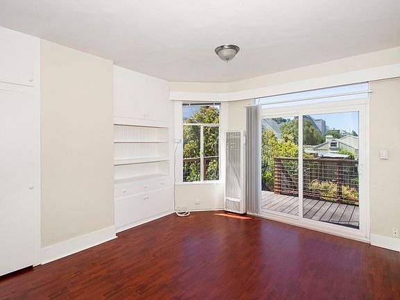 5th image of 3744 16th St APT 6