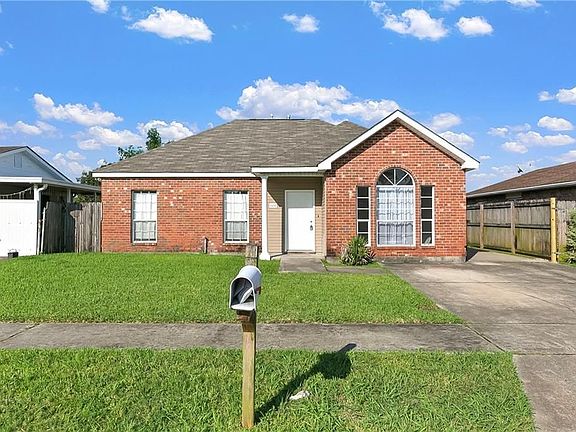 2nd image of 1037 Beechwood Dr