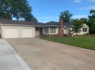 5724 Carlson Dr, Sacramento, CA 95819