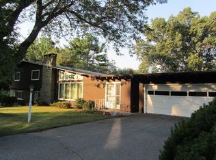 15 E Park Rd, Sterling, MA 01564