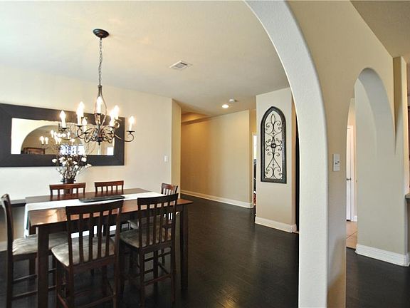 3rd image of 1743 Park Trails Blvd
