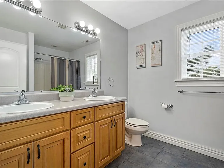 214 Doyle Way — Photo 12