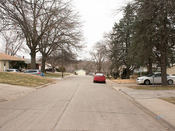 4th image of 5119 N 49th Ave