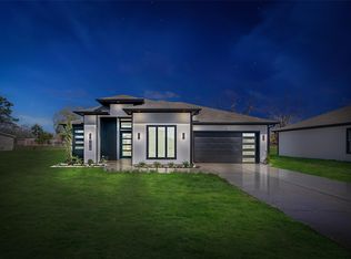 1519 Waco St, Dayton, TX 77535