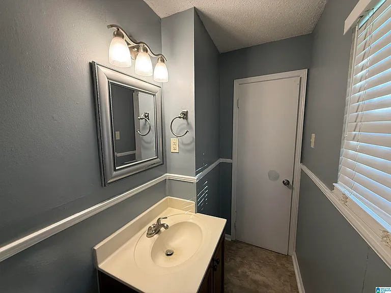 5330 Tyler Loop Rd — Photo 8