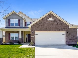 1813 Maplewood Ct, Pendleton, IN 46064