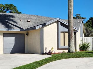 9617 Golf State Park Cir, Boca Raton, FL 33428