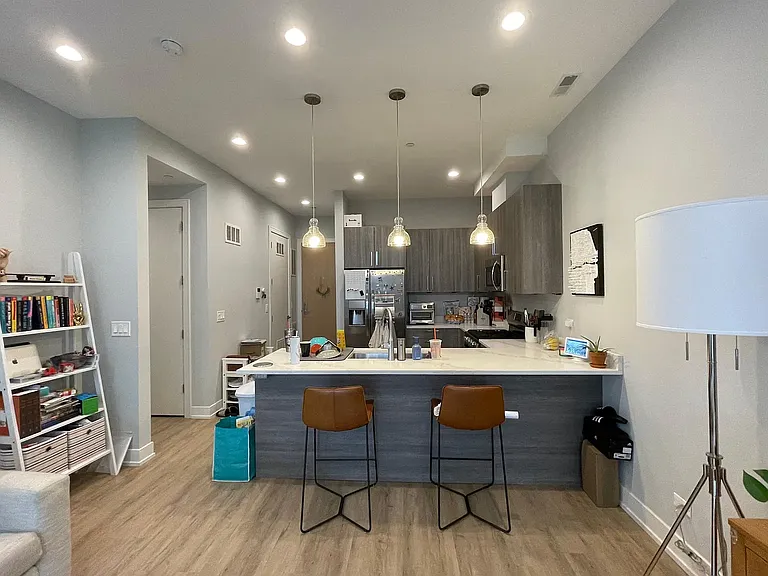 1385 Brown St — Photo 20