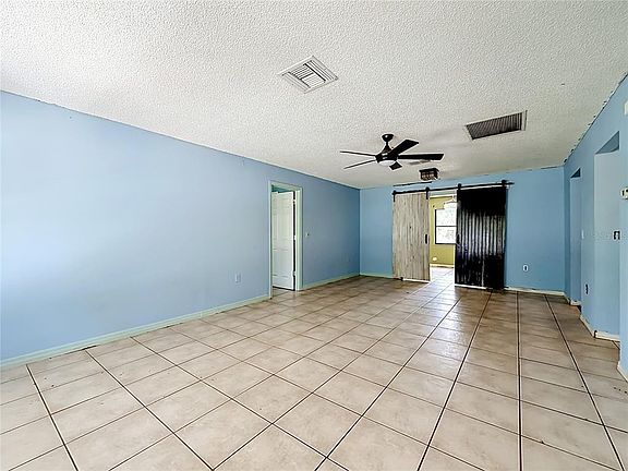 4th image of 14479 SW 43rd Court Rd
