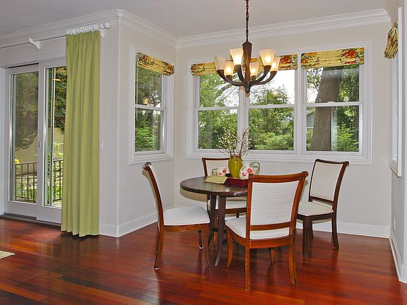 Breakfast Nook