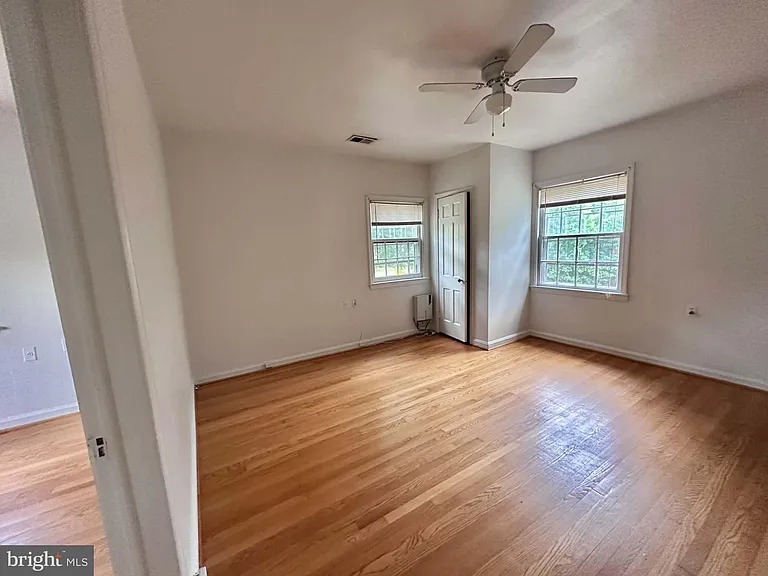 1208 S Cleveland St #TOP FLOOR — Photo 9