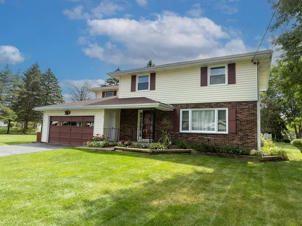 32 Groff Rd, Horseheads, NY 14845