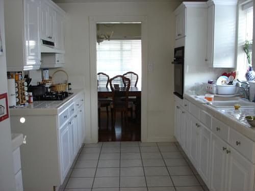 Updated Kitchen, Brand New Washer and Dryer