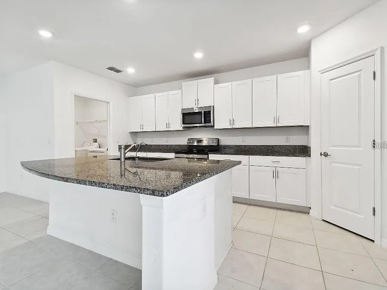6335 Ten Acre Ct — Photo 7