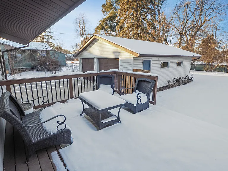 1909 Stowe Ave — Photo 14