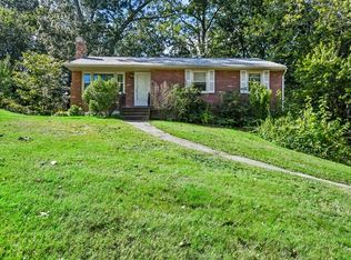 13 Braewood Dr, Haverhill, MA 01835