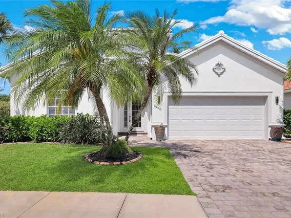 15501 Cadiz Ln, Naples, FL 34110