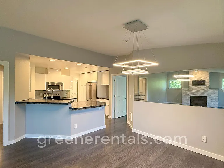 2210 Tolmie Ave #C-1 — Photo 11