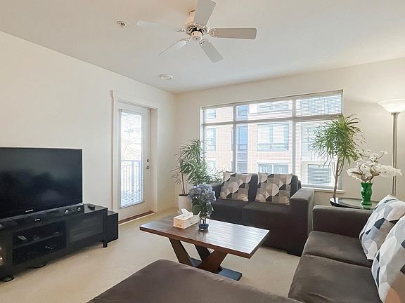 2nd image of 9288 Odlin Rd #228