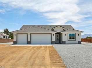 1711 Blackhorn St, Pahrump, NV 89048