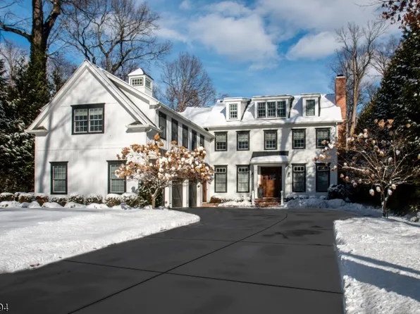 6 Maple St, Chatham Twp., NJ 07928