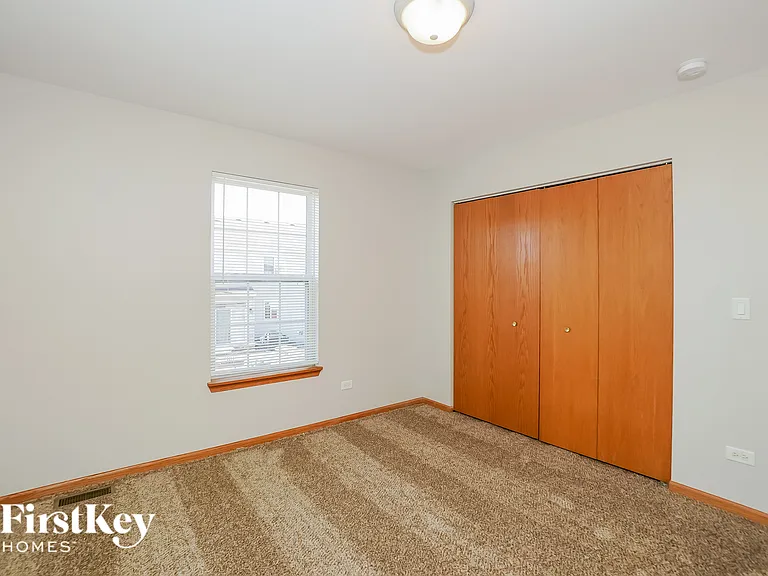 16460 Kingsbrook Dr — Photo 12