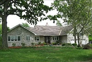 12801 S 81st Ct photo 1