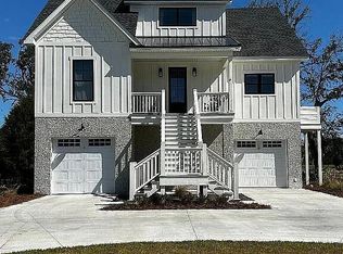 1952 Sanctuary Wynd, Waverly, GA 31565